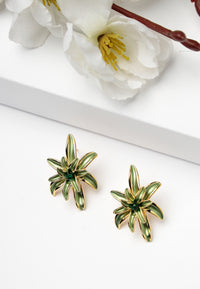 Boucles d'oreilles à tige florale verte