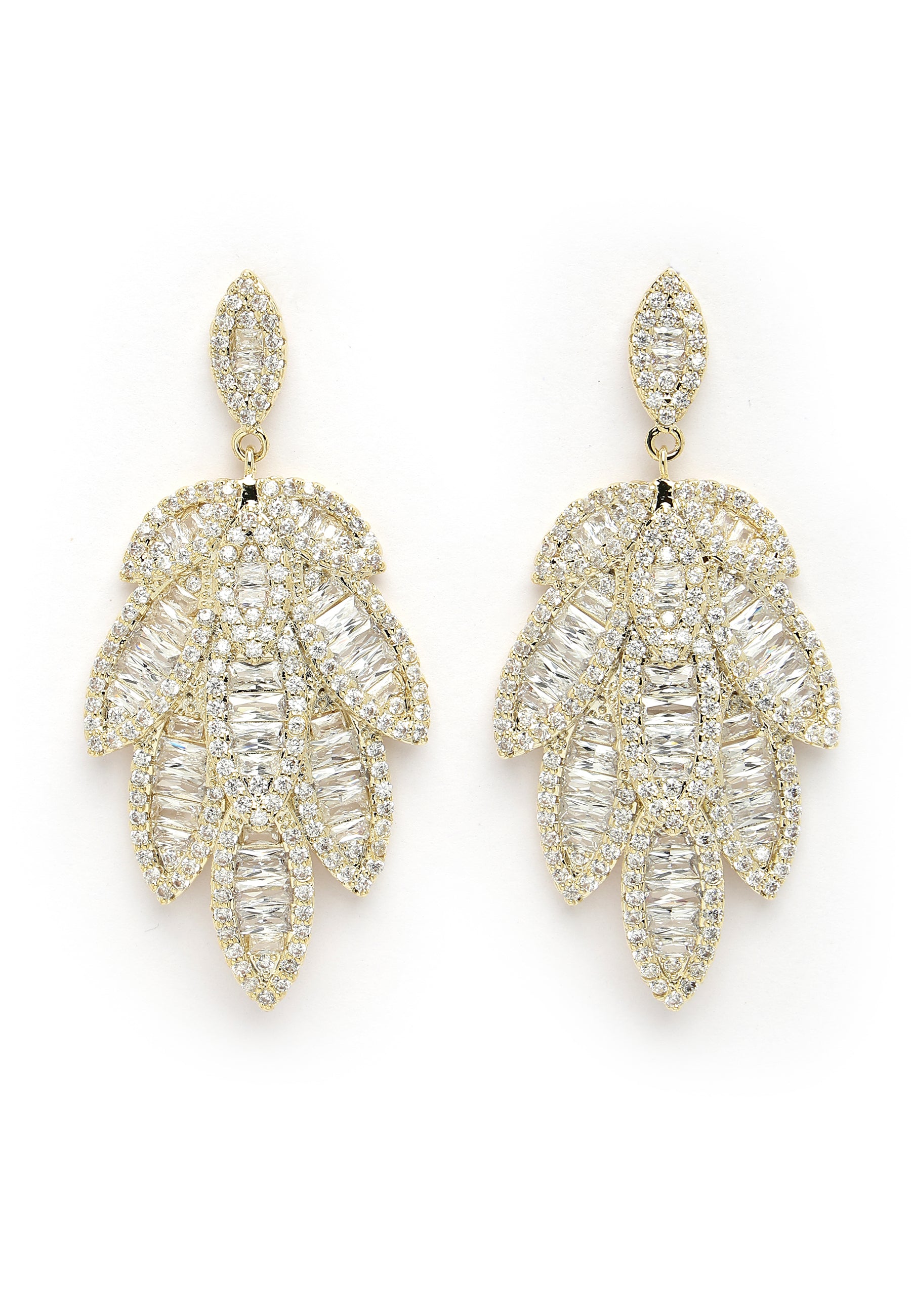 Boucles d'oreilles pendantes en forme de feuille de saule et zircone cubique