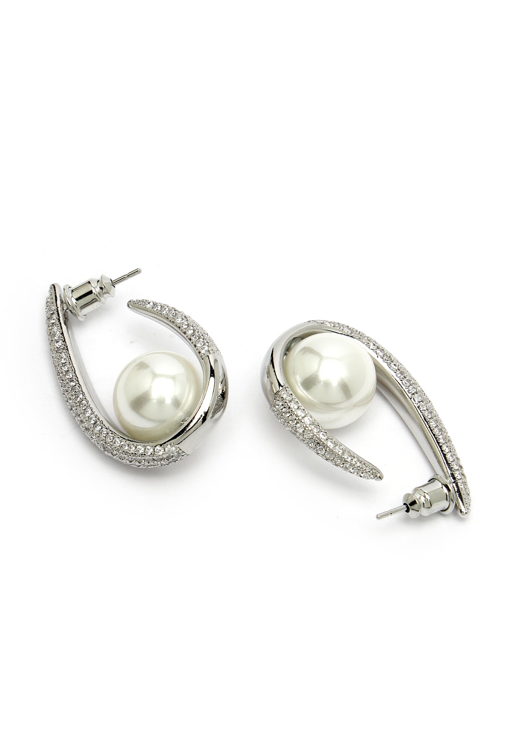 Iconic Sling Pearl Earrings