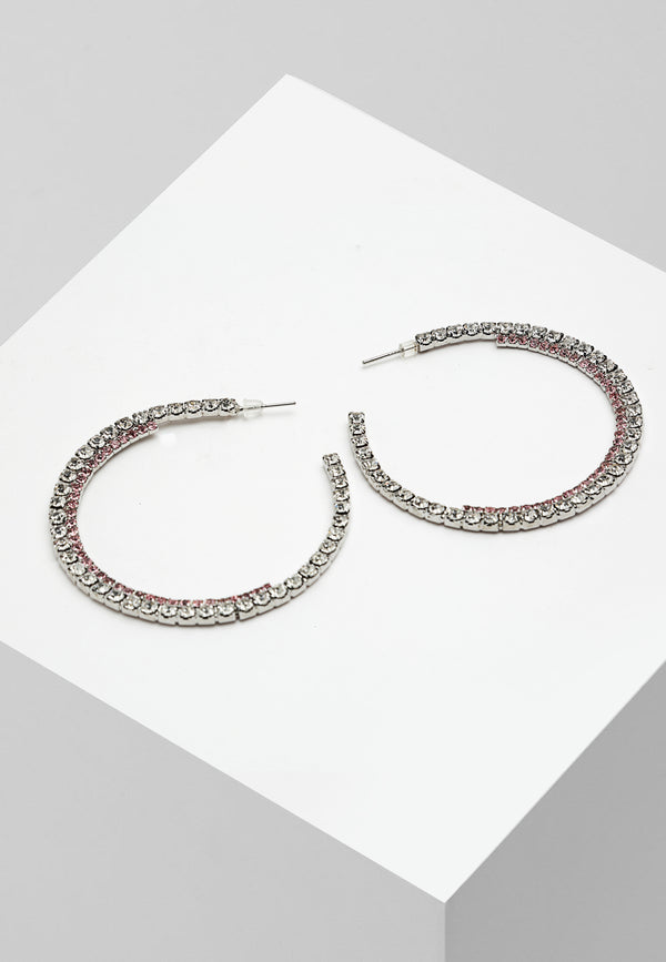 Crystals Nastalliset C-muotoiset vannekorvakorut